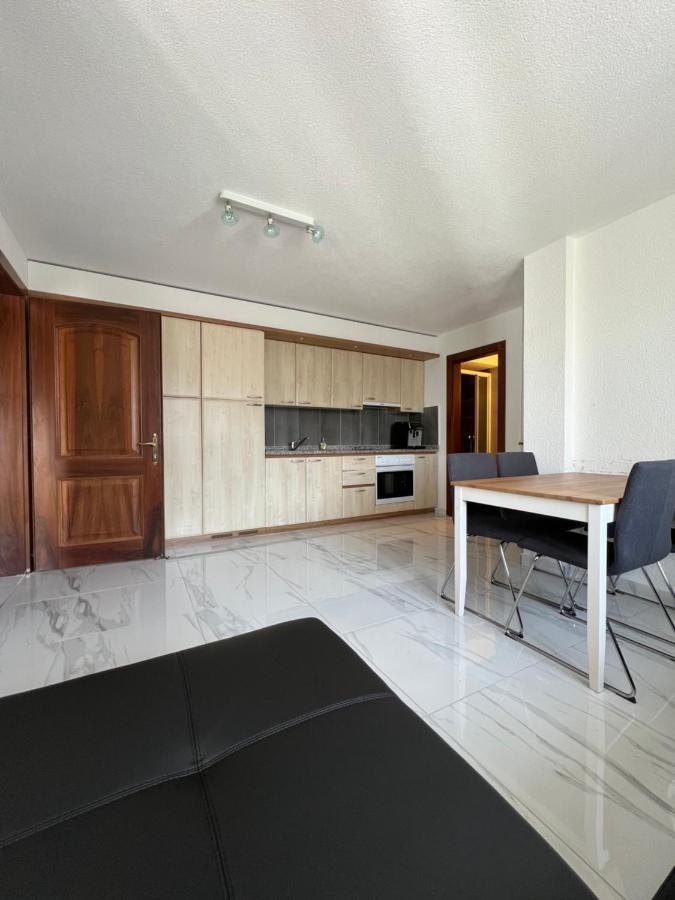 Tiny Apartment With Amazing View, Garden & Terras Schattdorf Extérieur photo