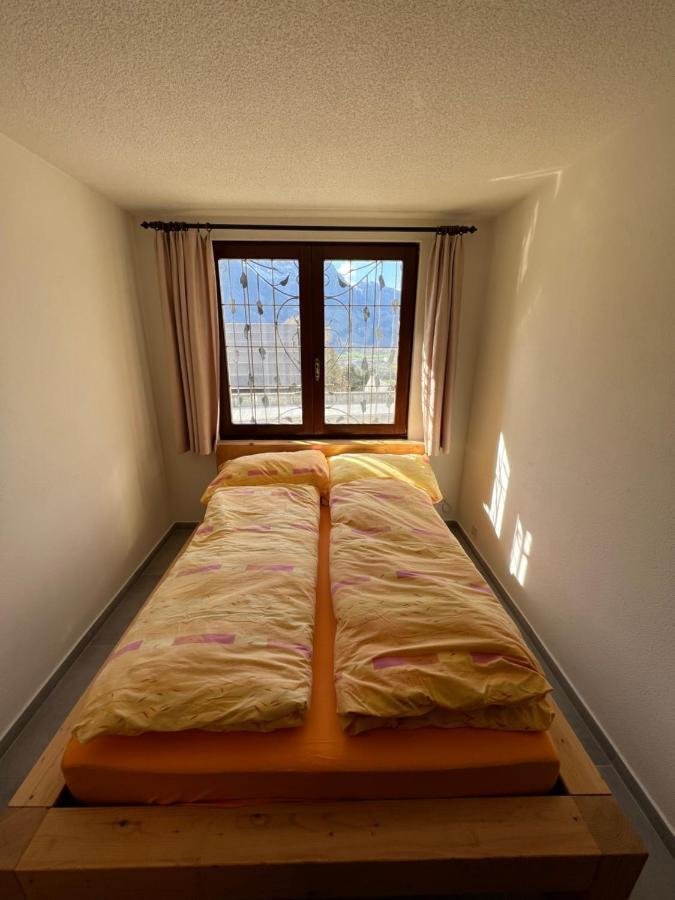 Tiny Apartment With Amazing View, Garden & Terras Schattdorf Extérieur photo